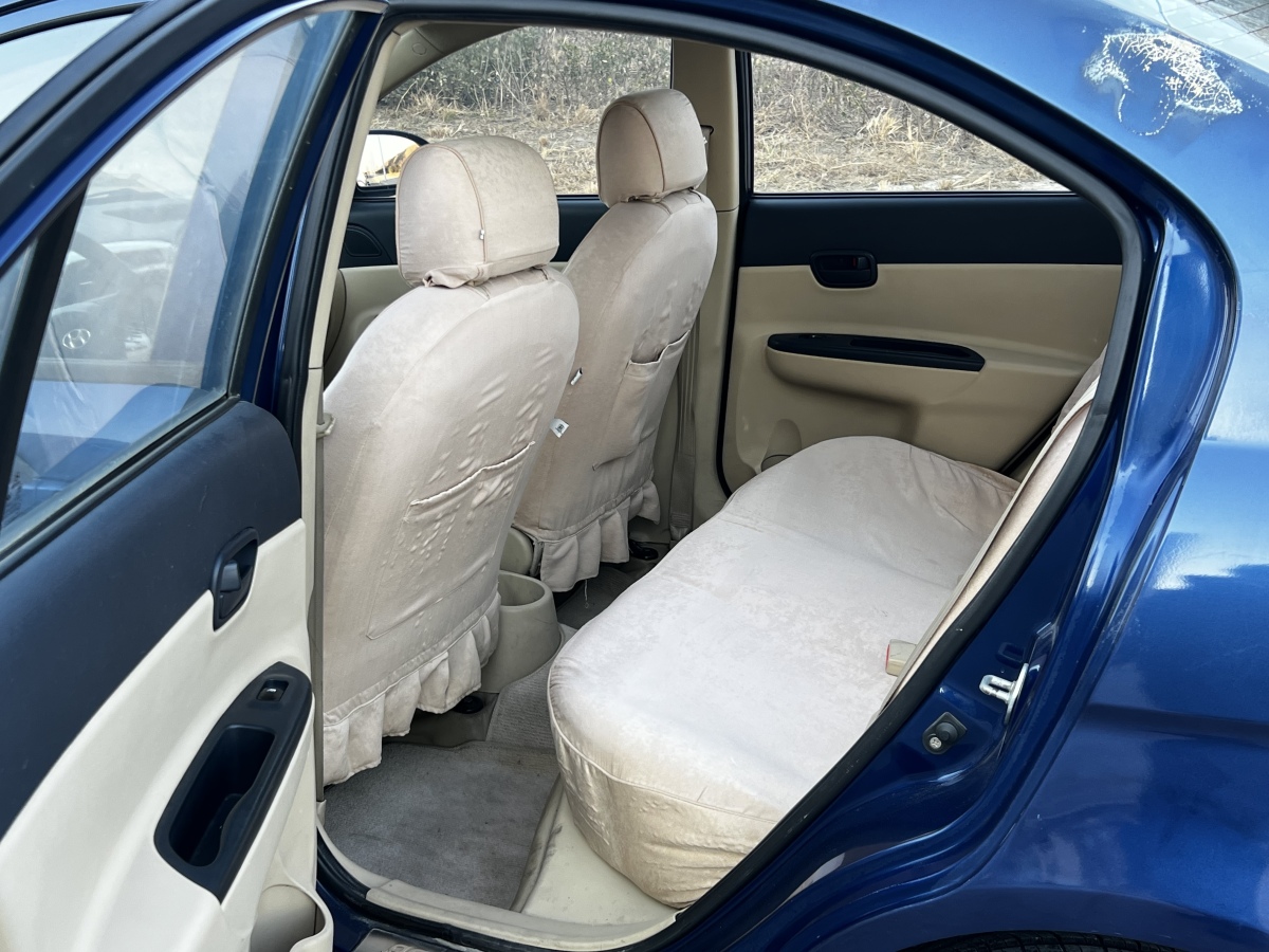 Hyundai Accent 2009 #7 Hyundai Accent 2009 car image #7