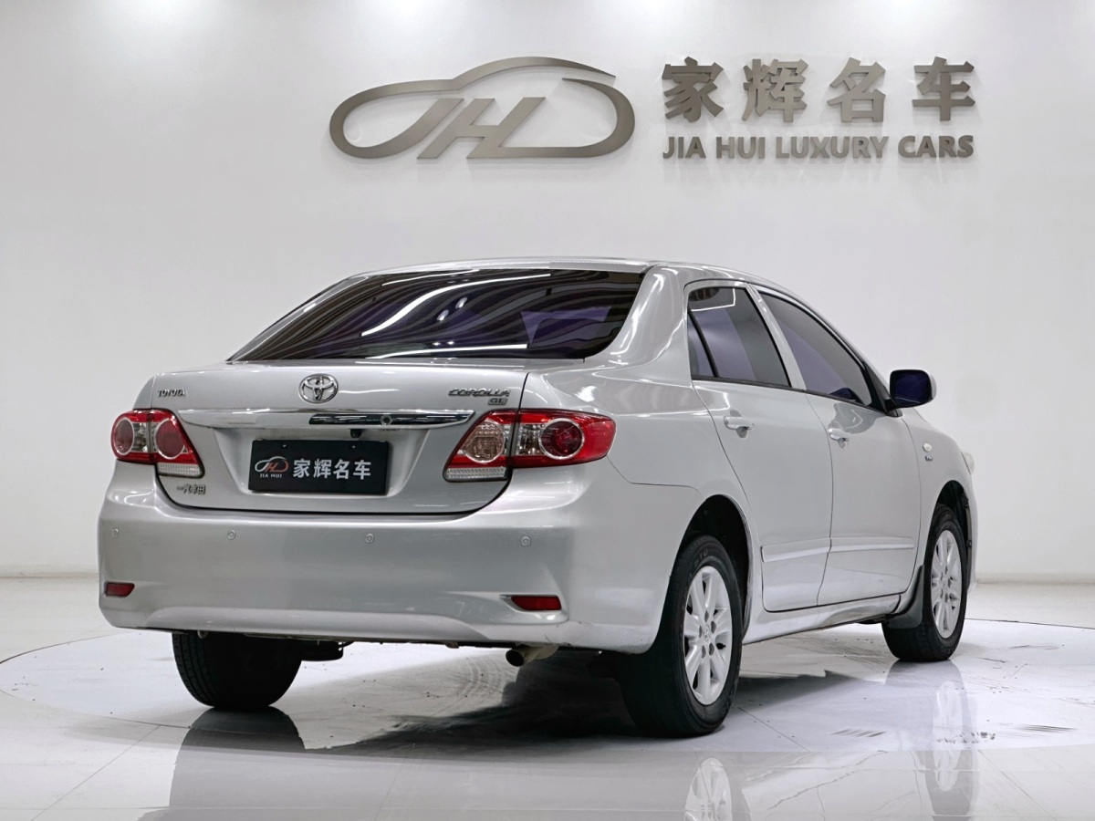 Toyota 2011 car image #7