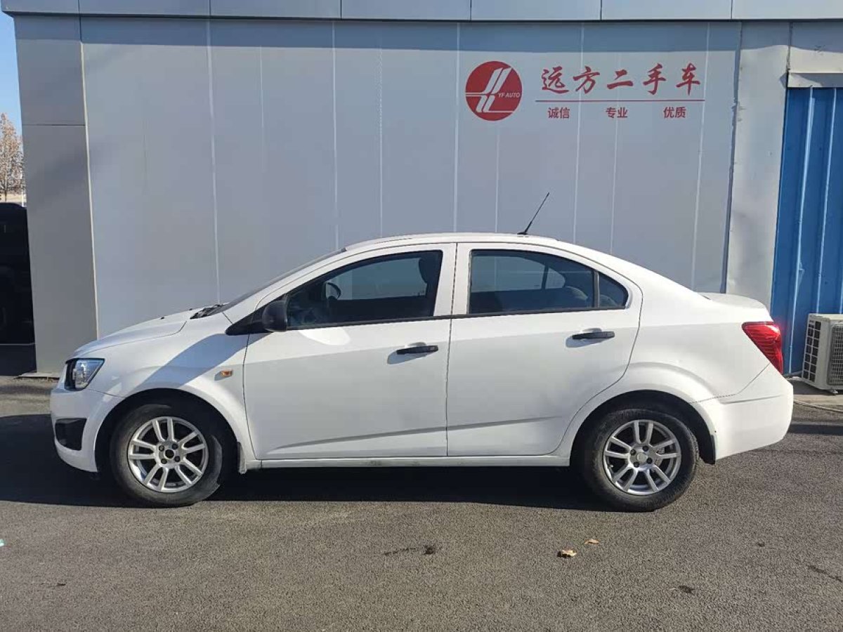 Chevrolet Aveo 2012 #7 Chevrolet Aveo 2012 car image #7