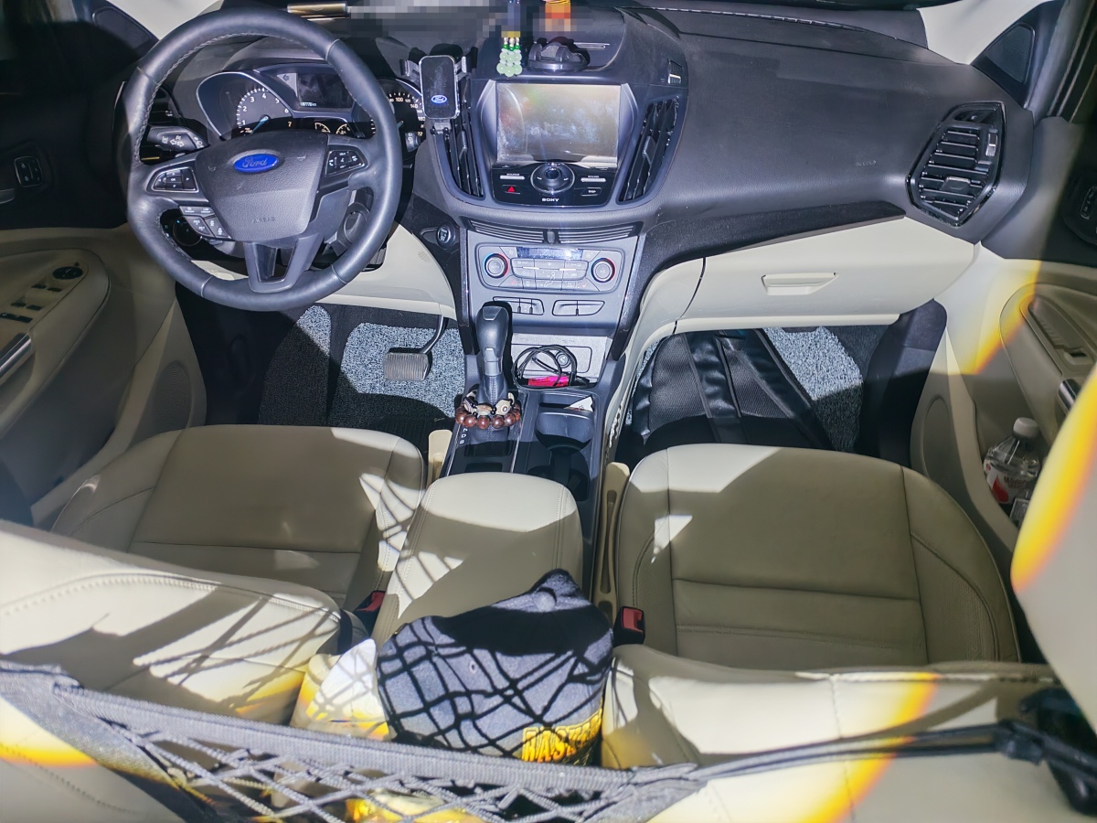 Ford Kuga 2018 #7 Ford Kuga 2018 car image #7