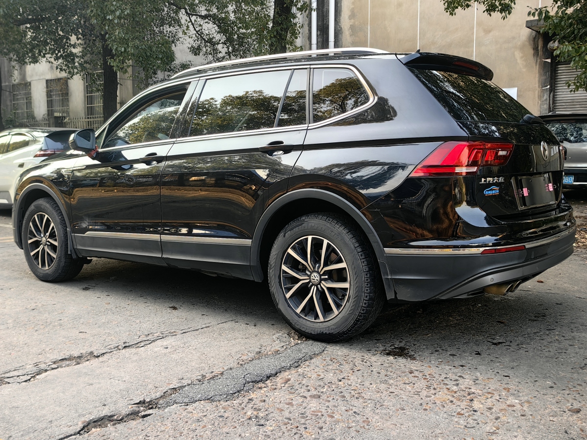 Volkswagen Tiguan X 2018 #7 Volkswagen Tiguan X 2018 car image #7