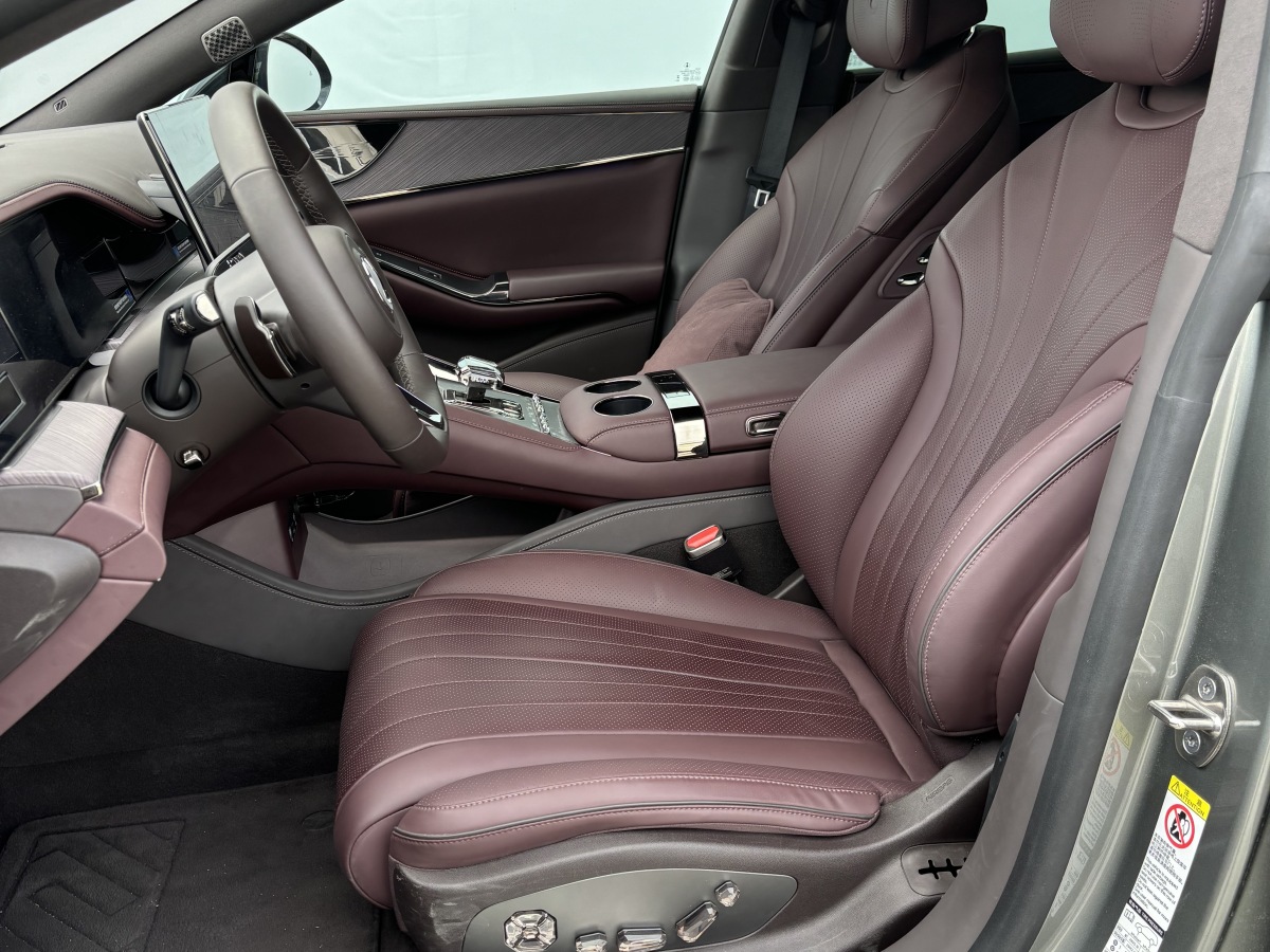 Denza Z9GT 2024 car image #7