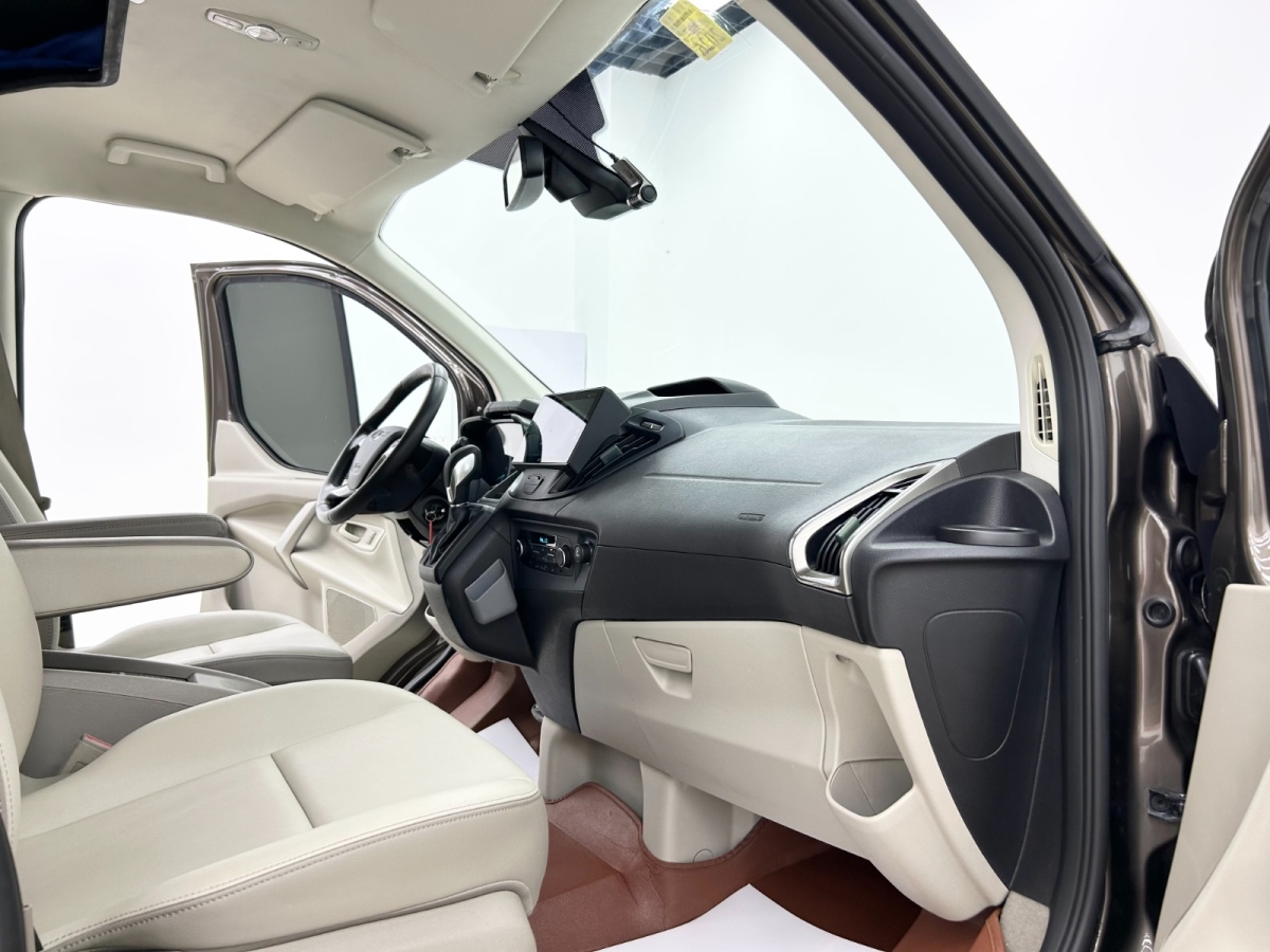 Ford Tourneo 2018 immagine di auto #7