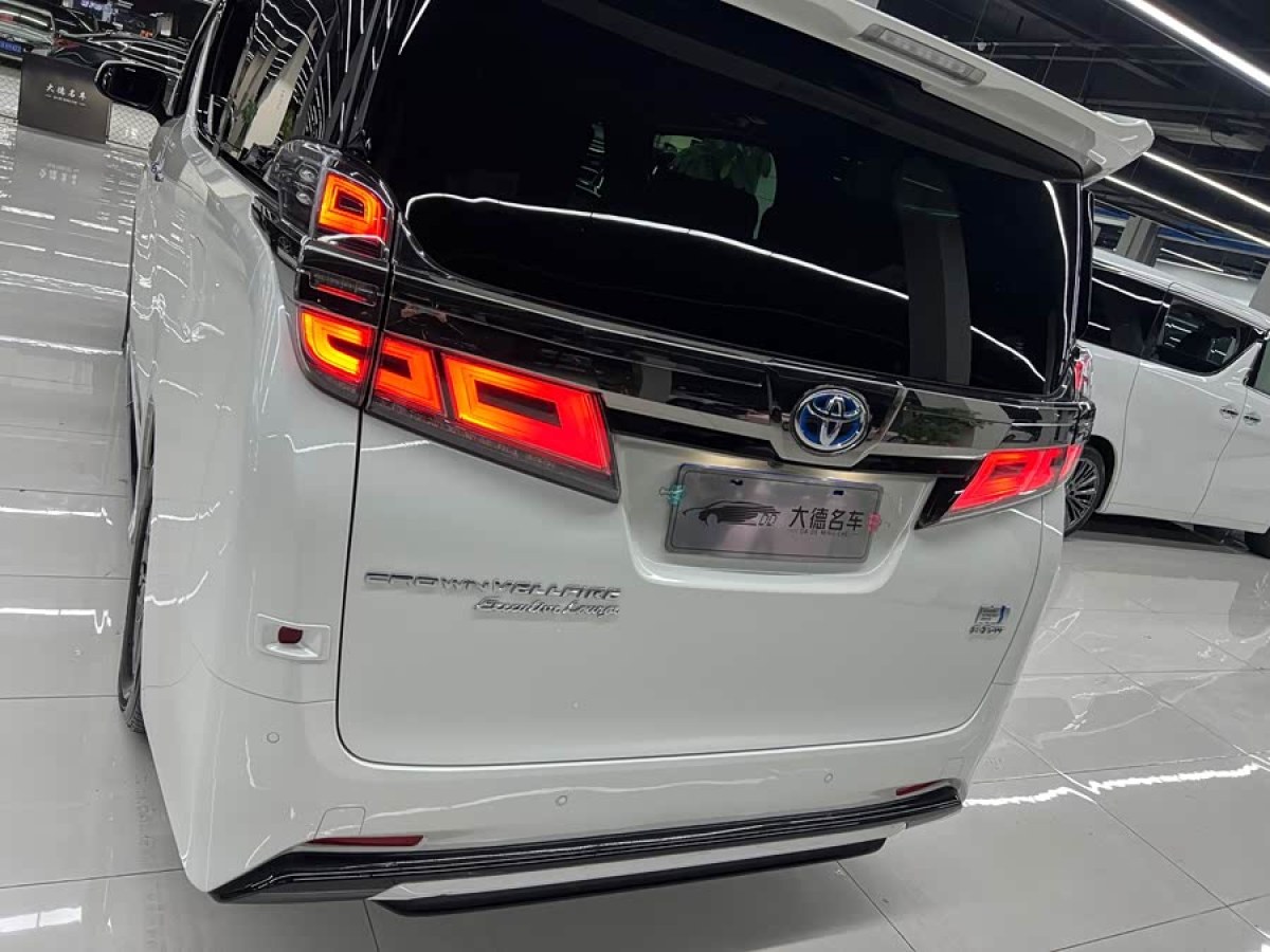 Toyota Vellfire 2021 car image #7
