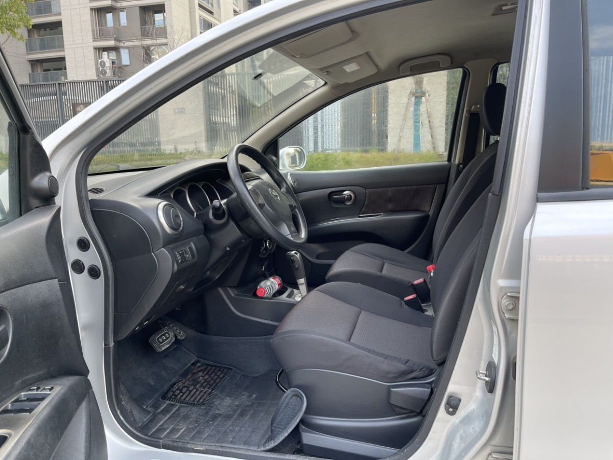 日产 骊威 2013 汽车图片 #7