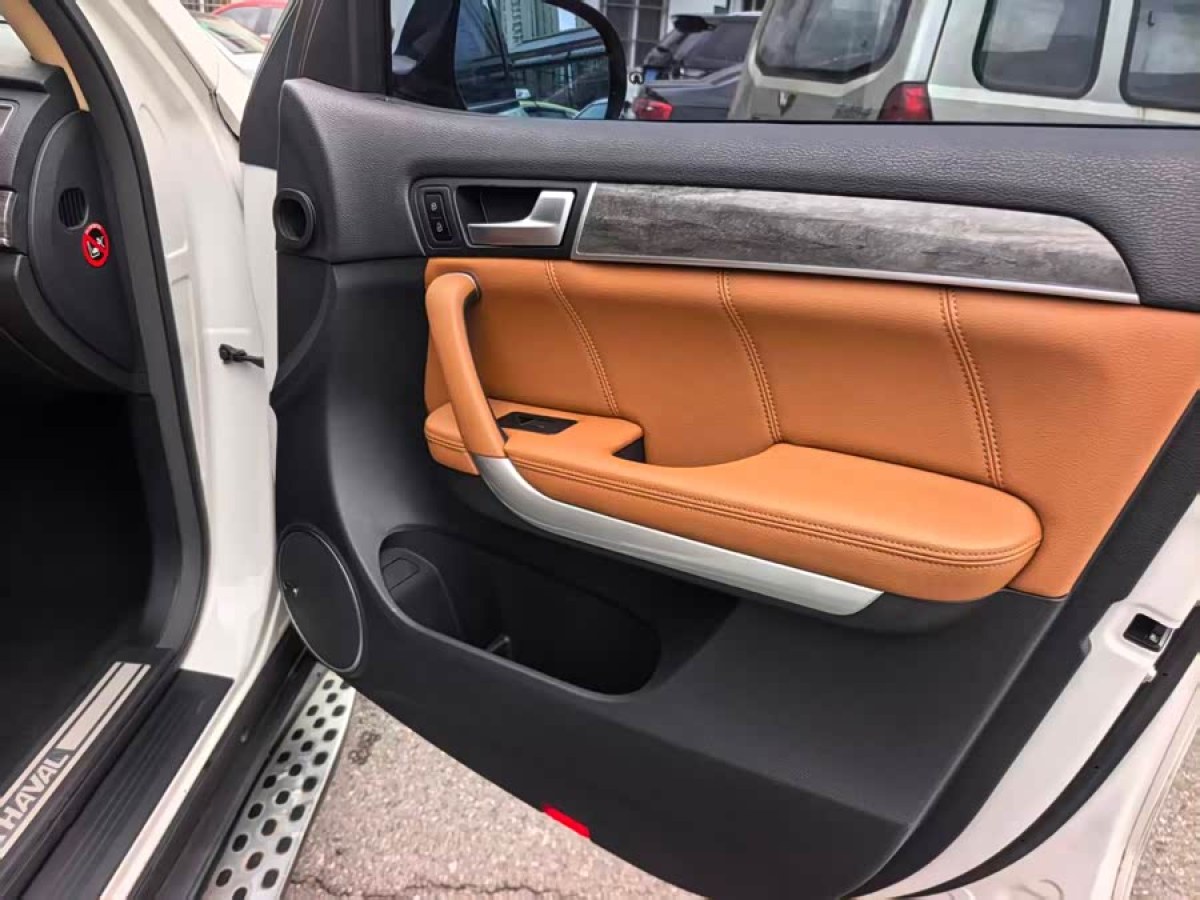 Haval H8 2016 #7 Haval H8 2016 car image #7