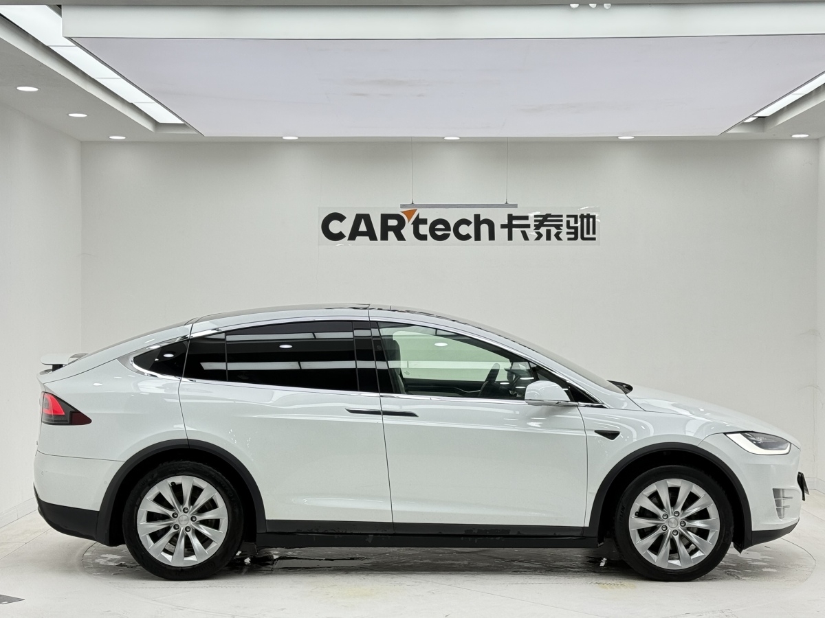 特斯拉 Model X 2018 汽车图片 #7