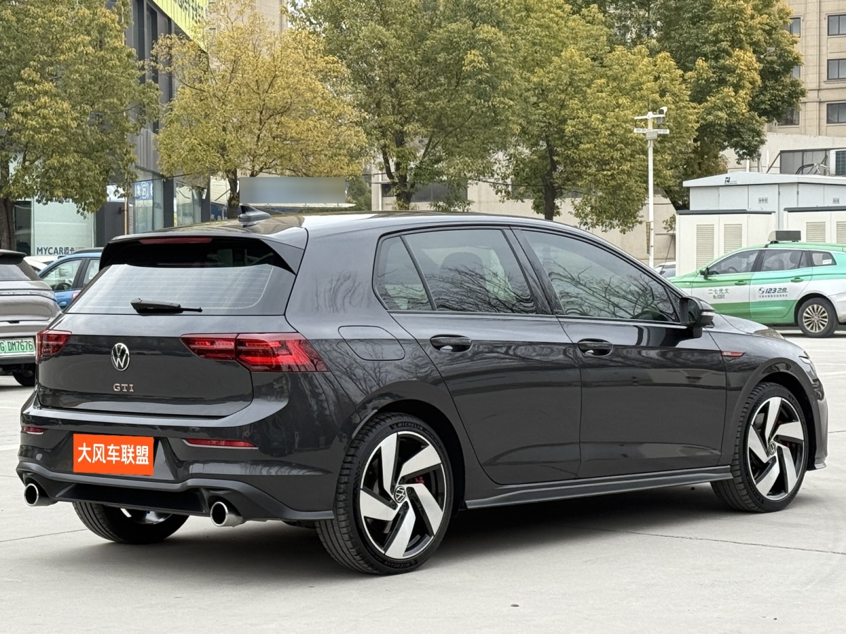 Volkswagen GolfGTI 2022 car image #7