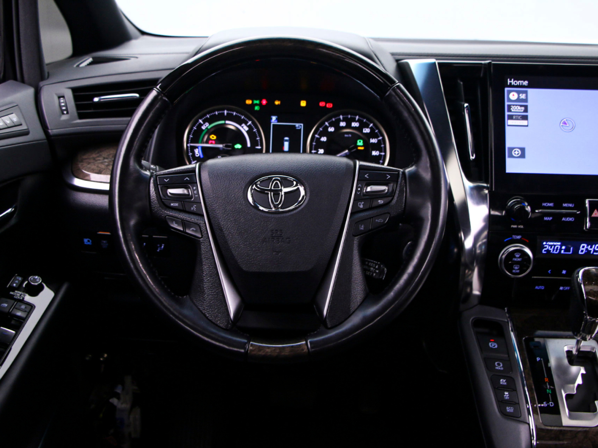 Toyota Alphard 2021 #7 Toyota Alphard 2021 car image #7