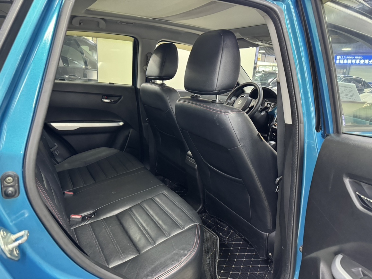 Suzuki Vitara 2015 صورة سيارة #7