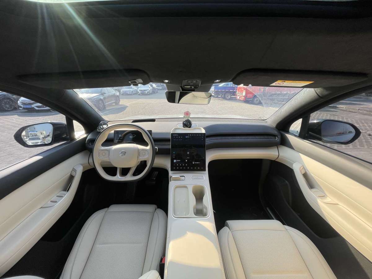 NIO 2025 car image #7