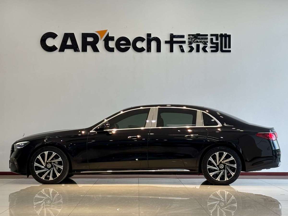 Mercedes-Benz E Class 2024 car image #7