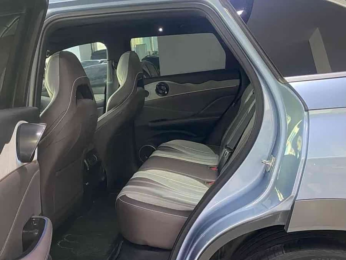 BYD Frigate 07 2023 #7 BYD Frigate 07 2023 immagine di auto #7