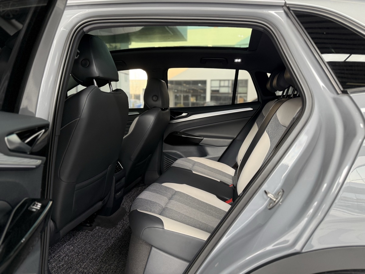 Volkswagen ID.4 Crozz 2023 car image #7