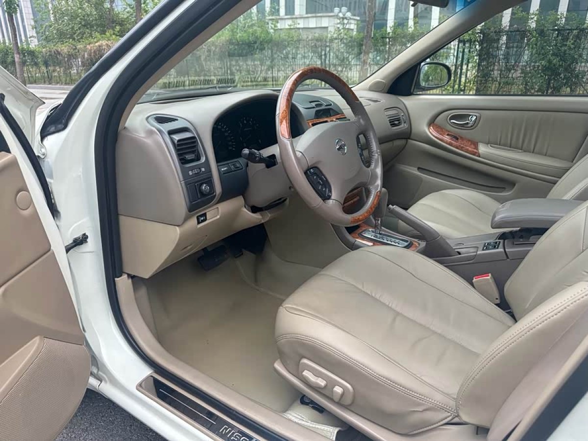 日产 风度 2003 汽车图片 #7