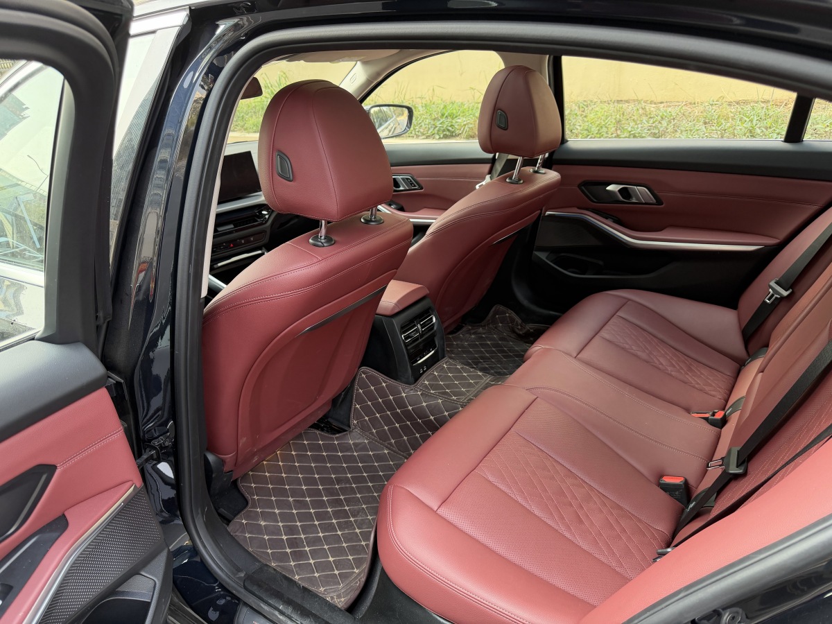 BMW i3 2024 car image #7