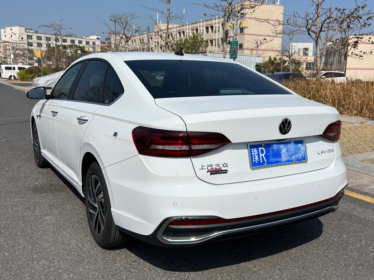 Volkswagen Lavida 2025 car image #7