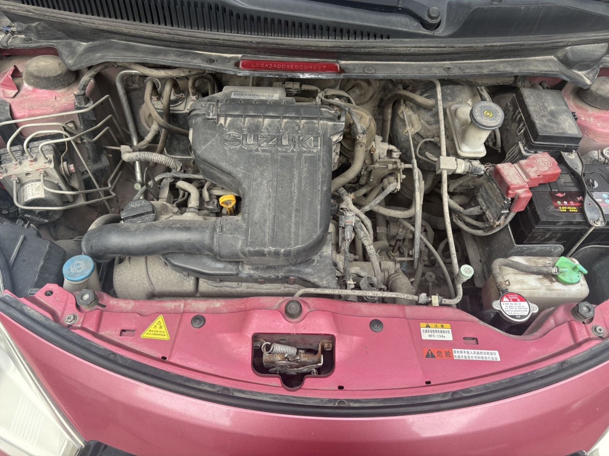 Suzuki Alto 2015 imagem de carro #7