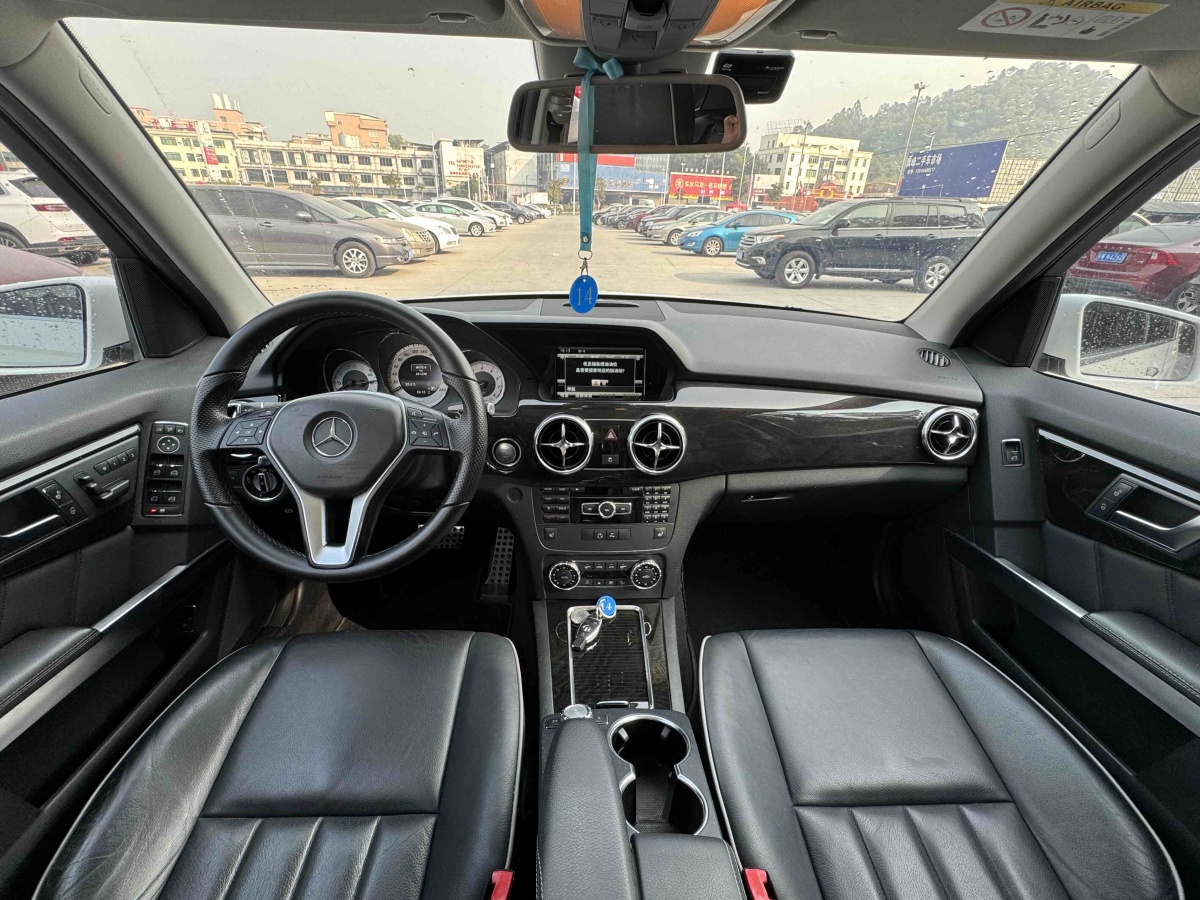 Mercedes-Benz GLK Class 2014 car image #7