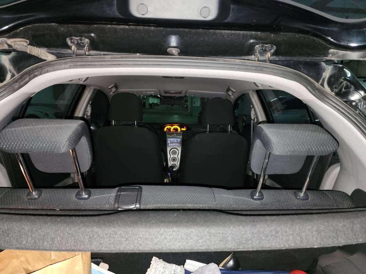 Toyota Yaris 2009 imagem de carro #7