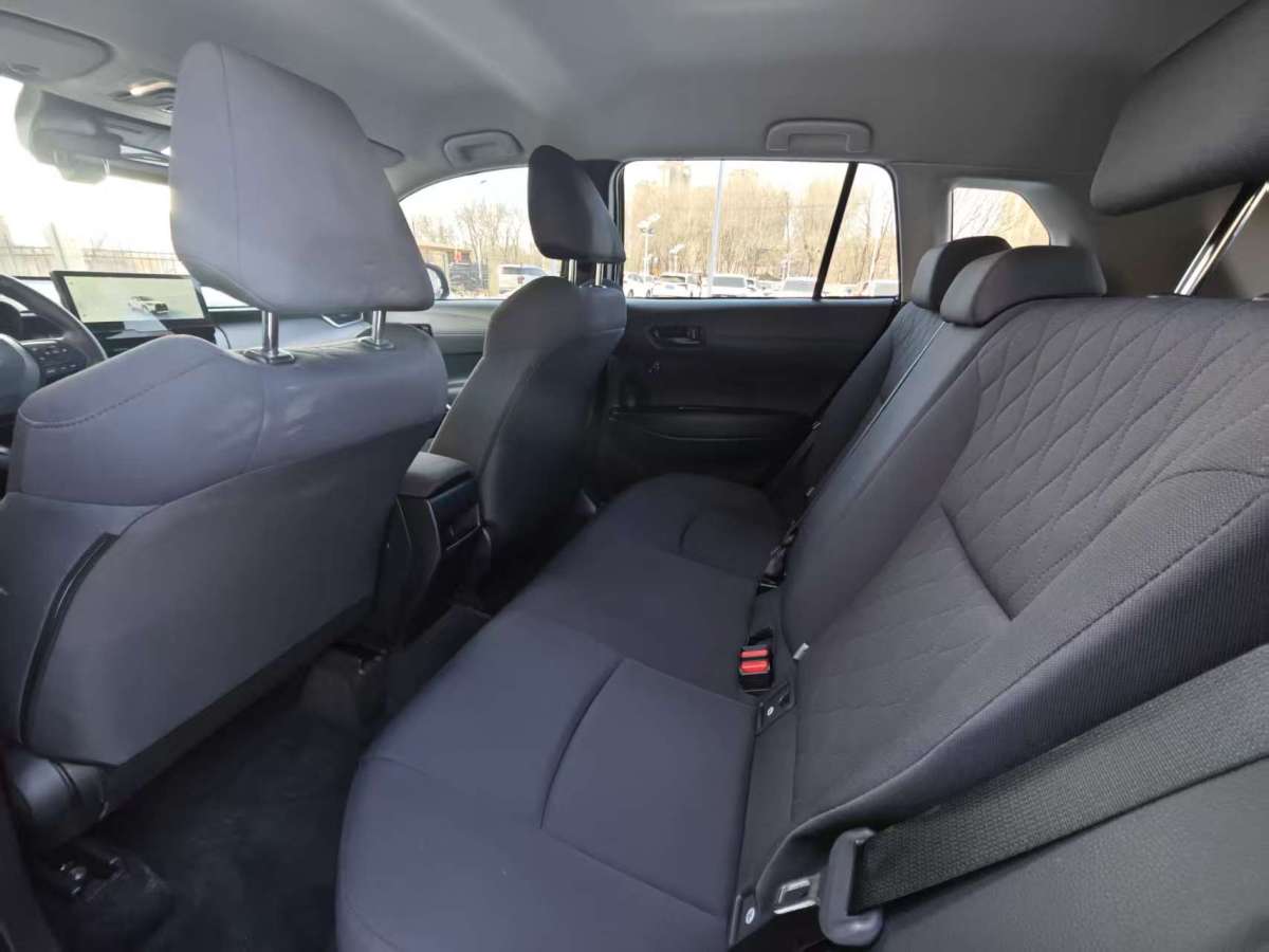 Toyota Corolla Cross 2024 immagine di auto #7