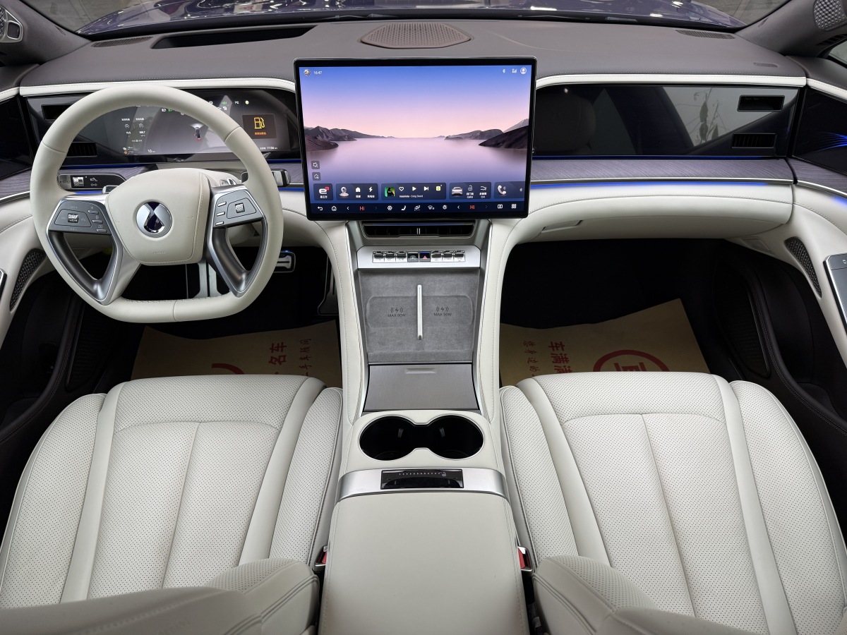 Denza Z9 2024 car image #7