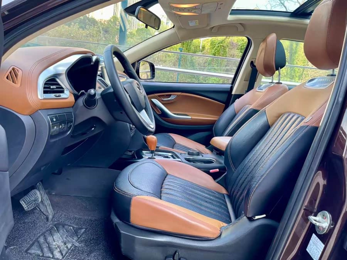 Soueast DX7 2016 car image #7