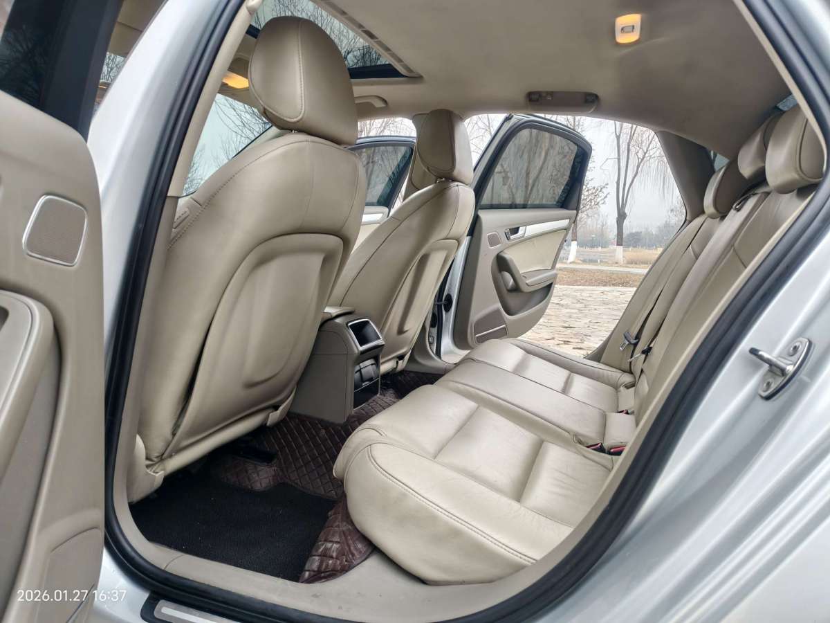 Audi A4L 2010 car image #7