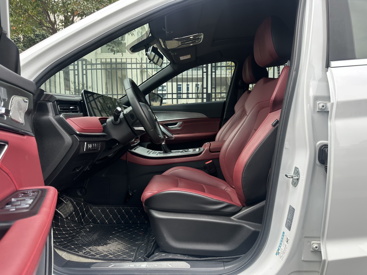 Jetour X70 PLUS 2022 car image #7