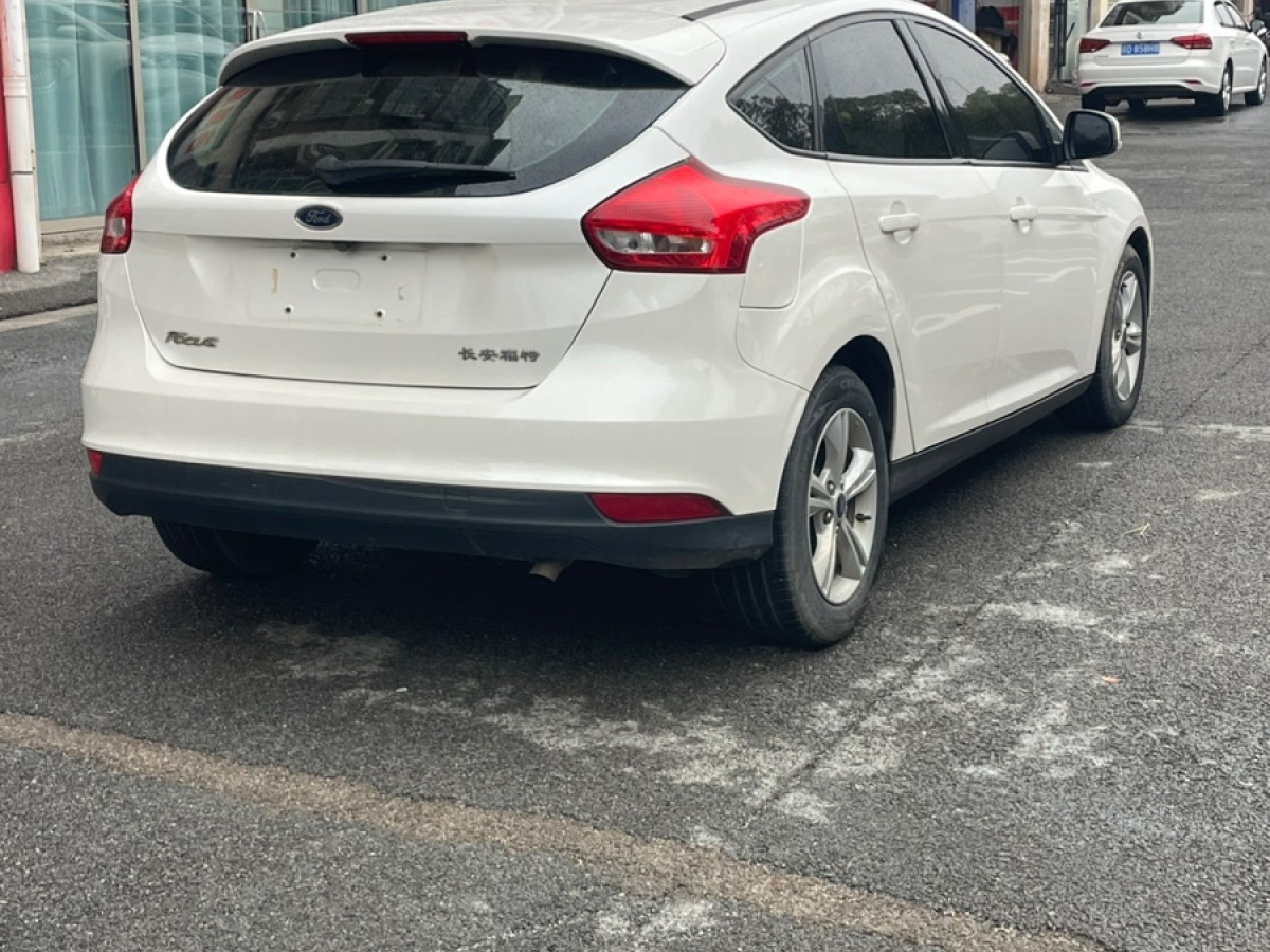 Ford Focus 2018 car image #7