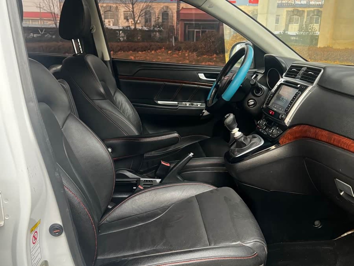 Haval 2015 car image #7