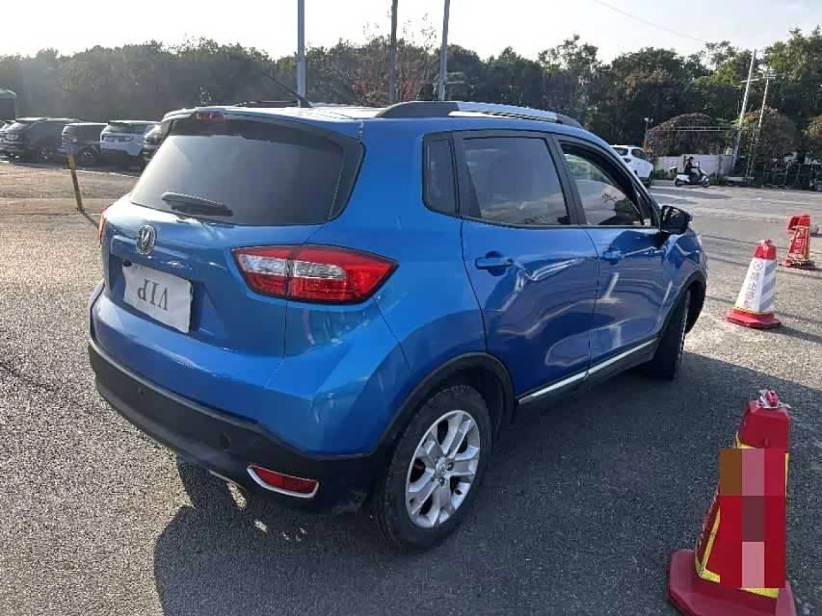 Changan CS15 2016 изображение автомобиля #7