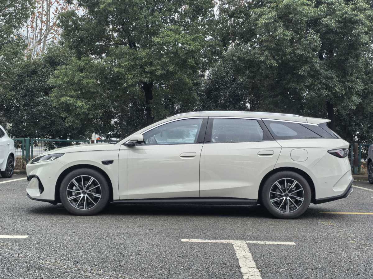 BYD Seal 06 DM-i 2025 immagine di auto #7