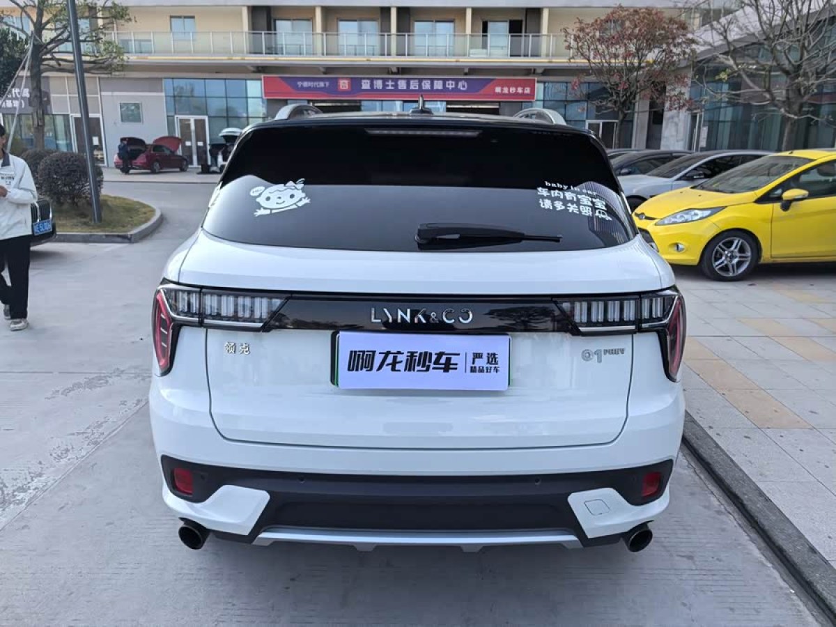 Lynk & Co 01 EM-P 2018 #7 Lynk & Co 01 EM-P 2018 car image #7