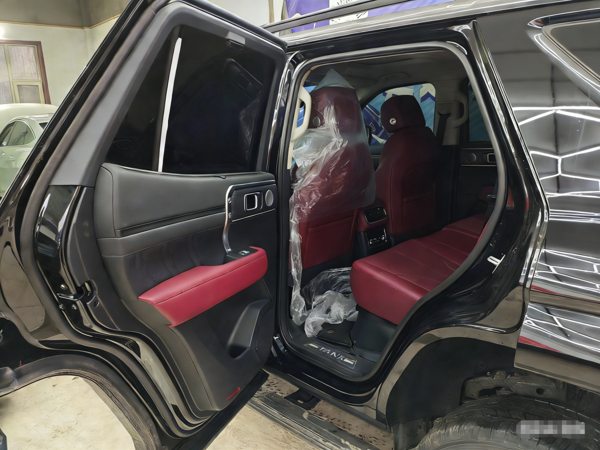 Tank 400 New Energy 2025 #7 Tank 400 New Energy 2025 car image #7