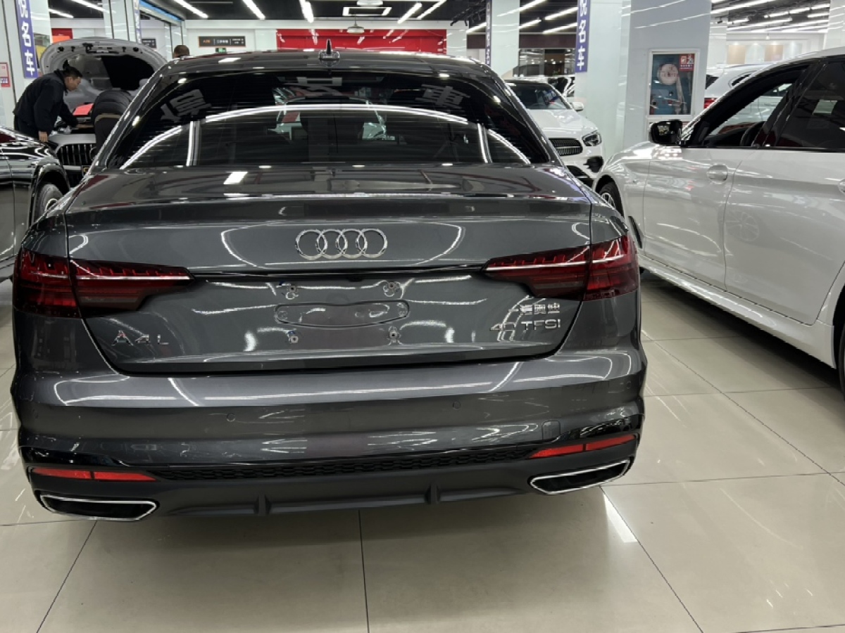 Audi A4L 2024 car image #7