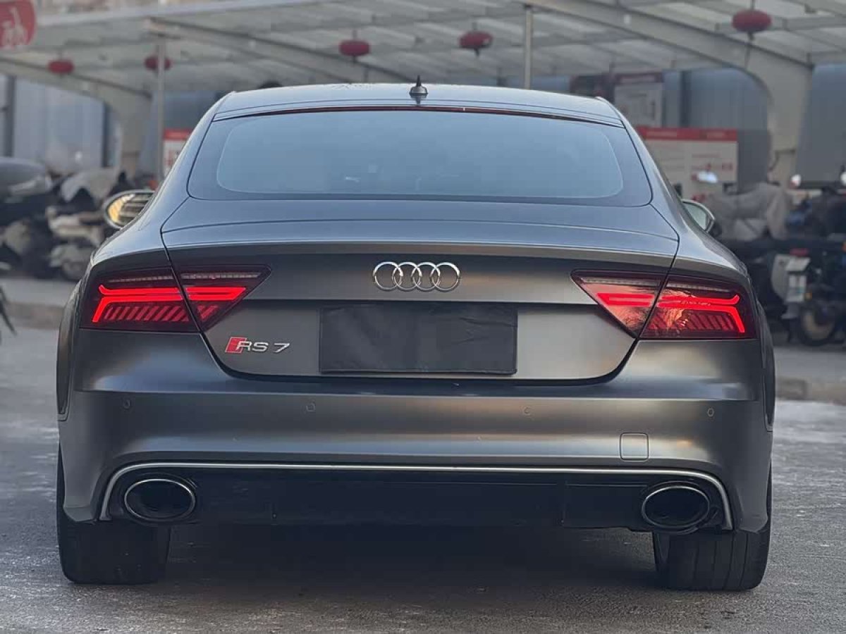 Audi RS 7 2019 imagem de carro #7