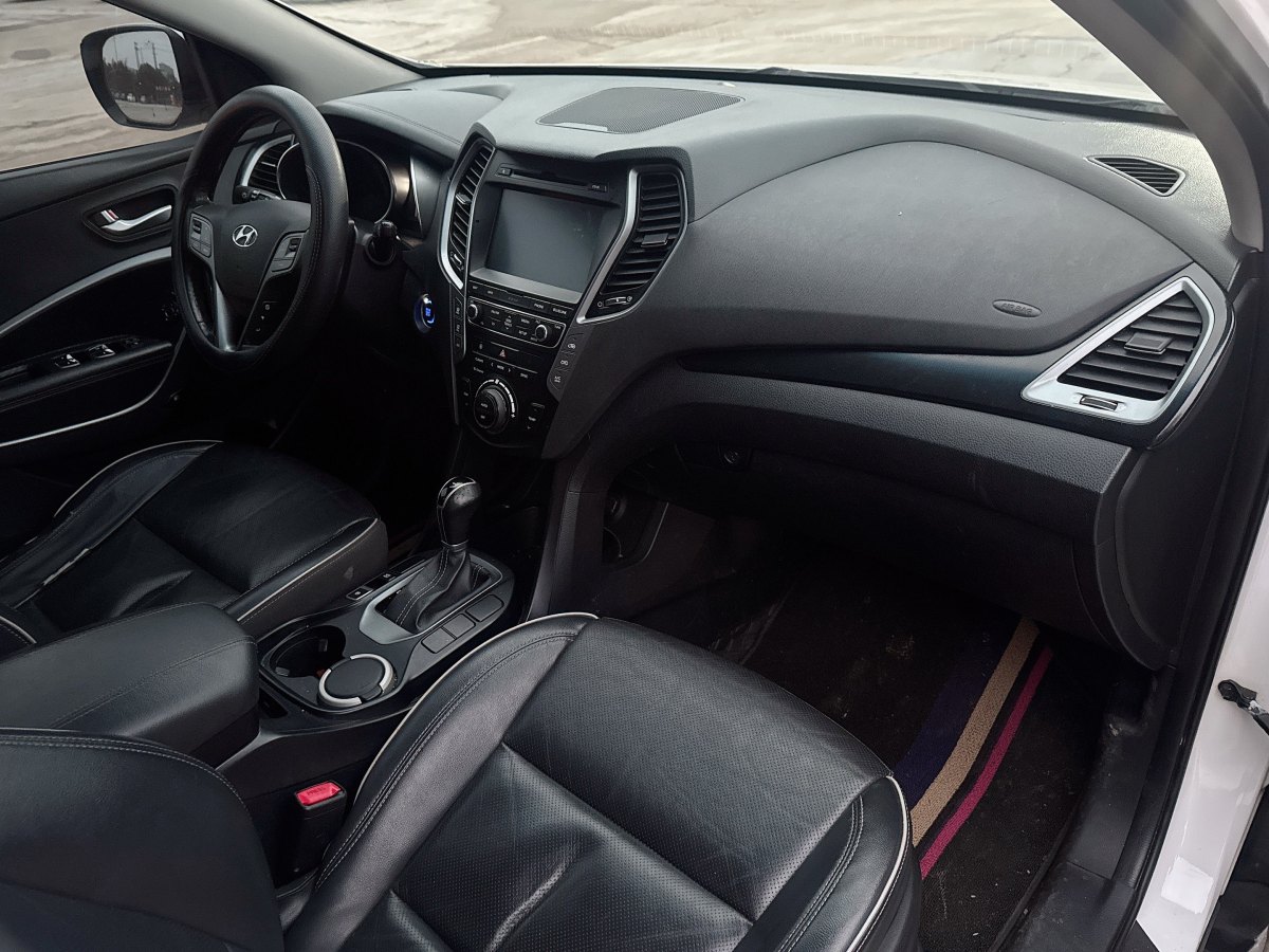 Hyundai Santa Fe 2017 #7 Hyundai Santa Fe 2017 car image #7