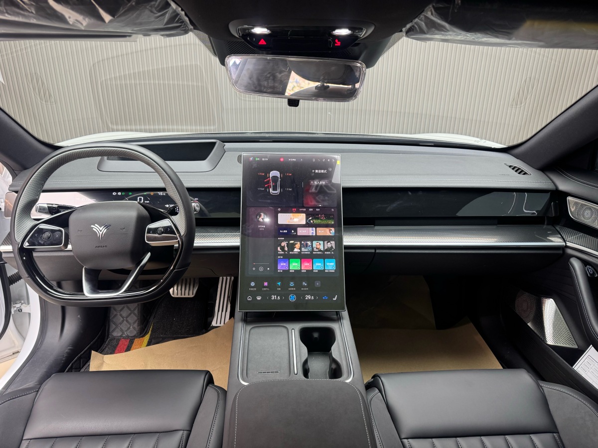 哪吒汽车 哪吒S猎装 2025 汽车图片 #7