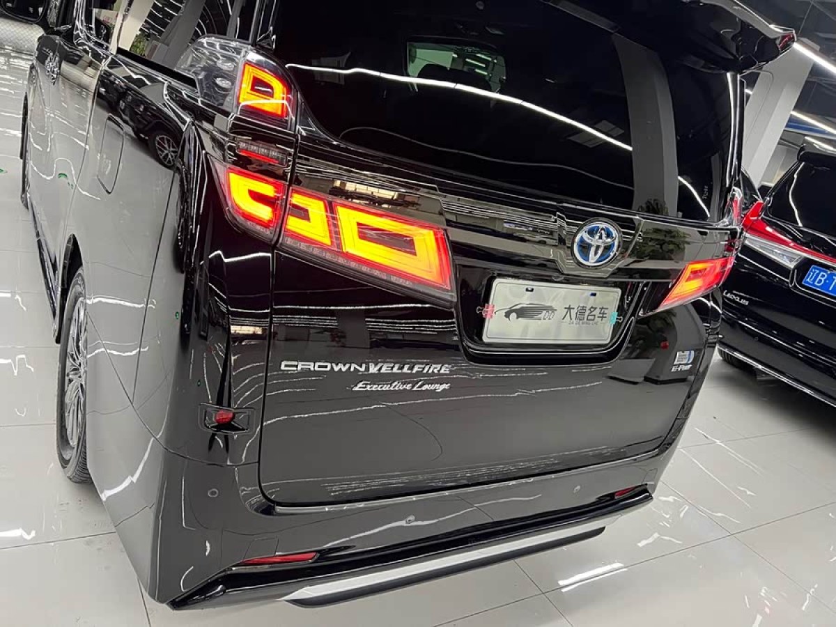 Toyota Vellfire 2023 #7 Toyota Vellfire 2023 immagine di auto #7