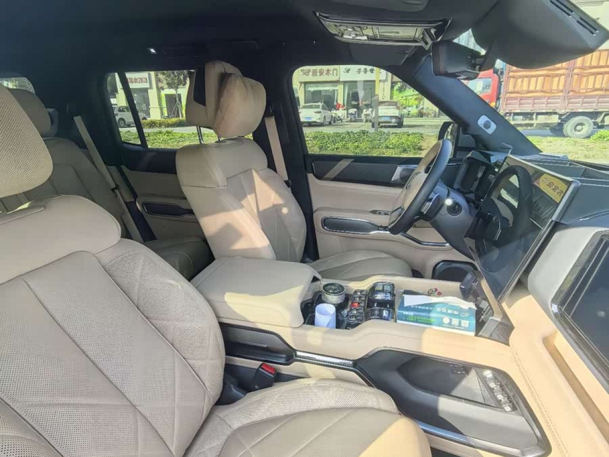 FangChengBao Leopard 8 2025 #7 FangChengBao Leopard 8 2025 car image #7