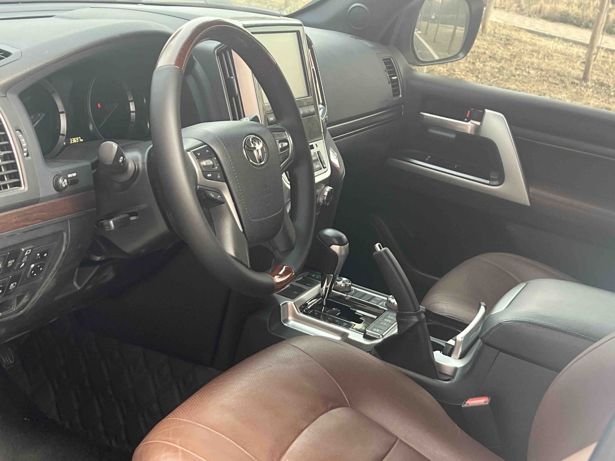 Toyota 2024 car image #7