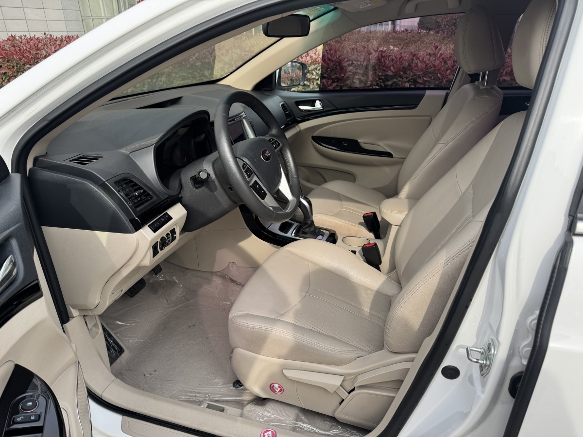 BYD e5 2018 car image #7