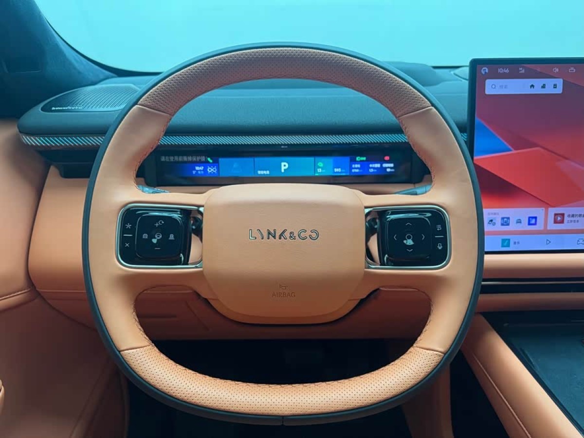 Lynk & Co 900 2025 car image #7