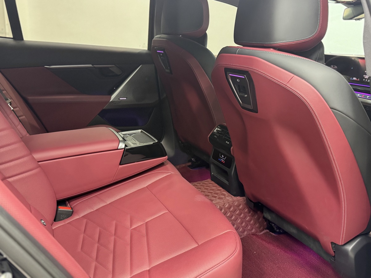 BMW i5 2025 car image #7