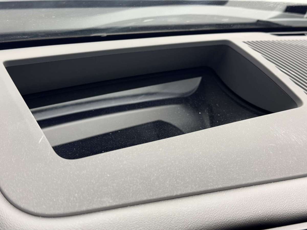 BMW i5 2025 car image #7