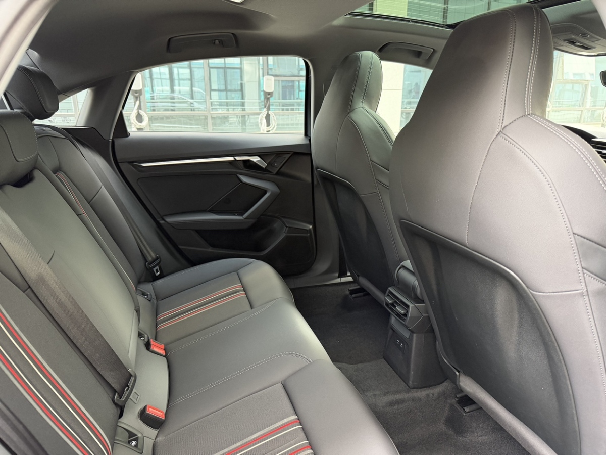 Audi 2022 car image #7