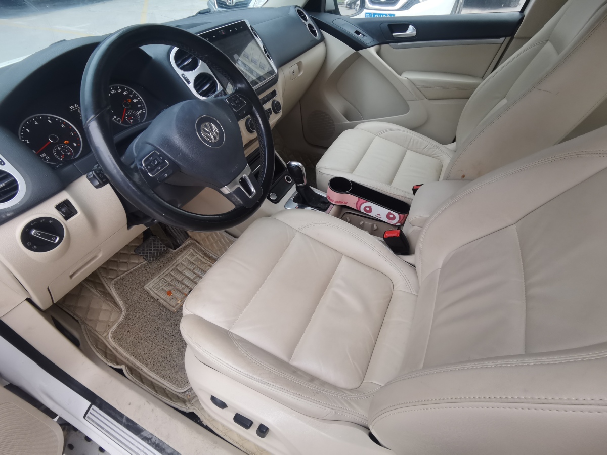 Volkswagen Tiguan 2015 car image #7