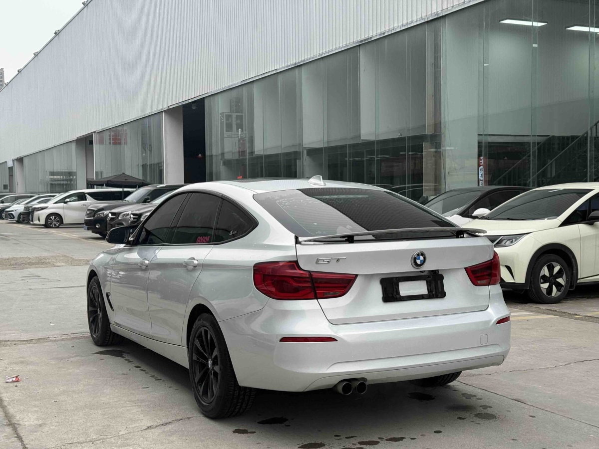 BMW 3 Series GT 2016 immagine di auto #7
