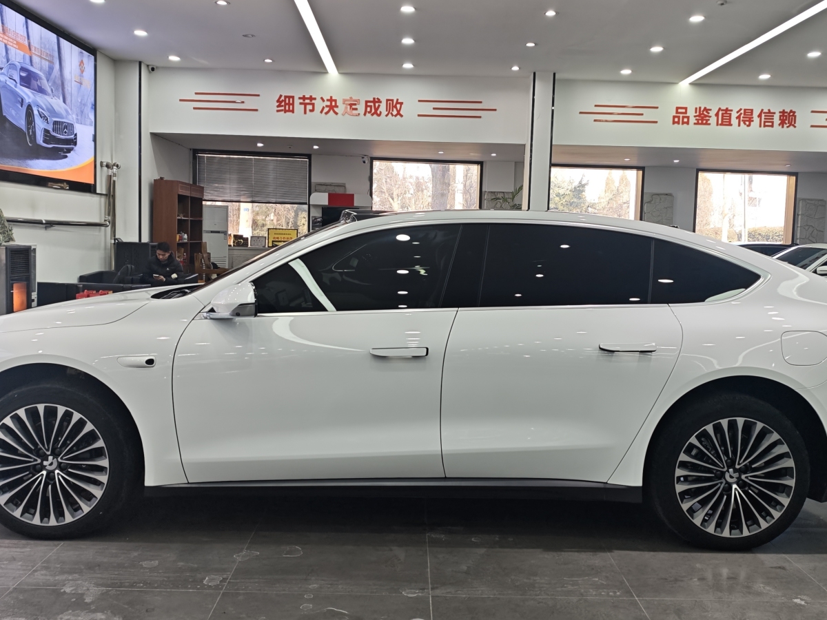 NIO ET7 2022 immagine di auto #7